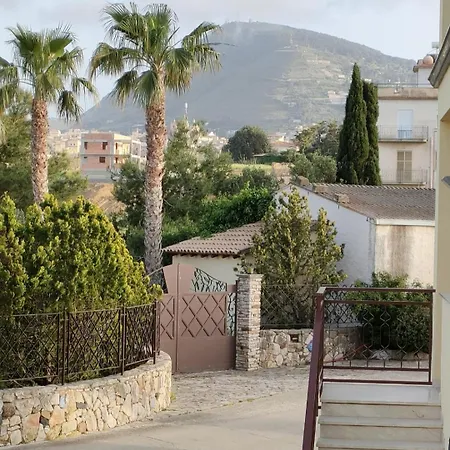 Holiday home Casa Costantino *