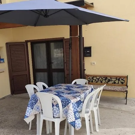 Casa Costantino Holiday home *